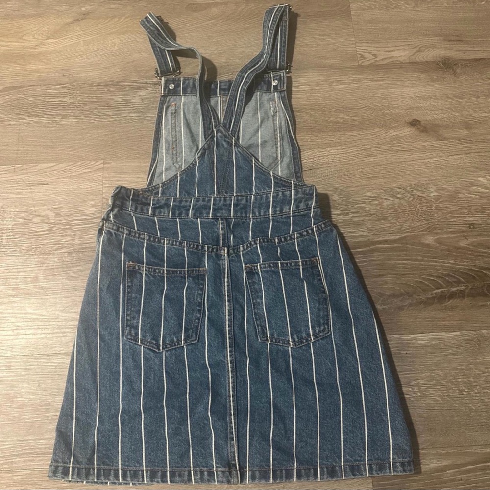 H&M Blue Striped Skirt romper